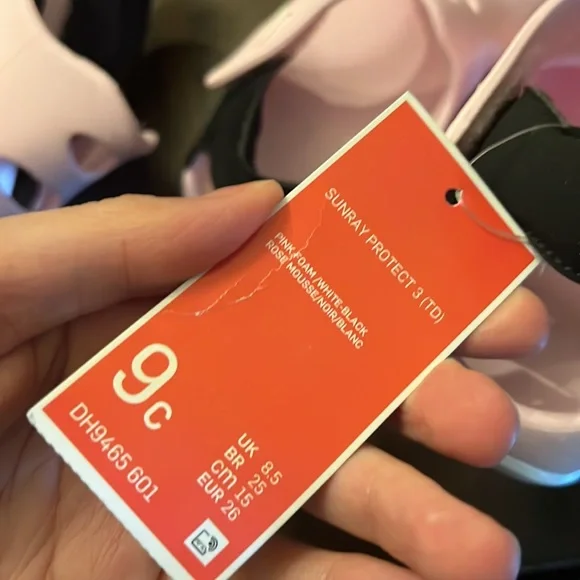 Kids Nike pink sandal - Picture 3 of 6